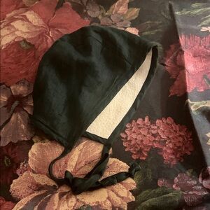 Briar Dark Green Baby Bonnet